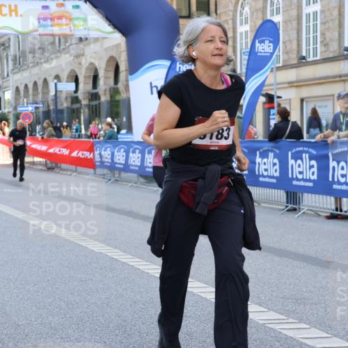 07.09.2025 - BARMER Alsterlauf Strokosch-Dieckow http://msf.ph/oto/8732616 07.09.2025 10:22:00 Ziel 2051, 2727, 2972, 2976, 3223, 3248, 3571, 3668, 3964, 4166, 4350, 4907, 5735 meine-sportfotos.de