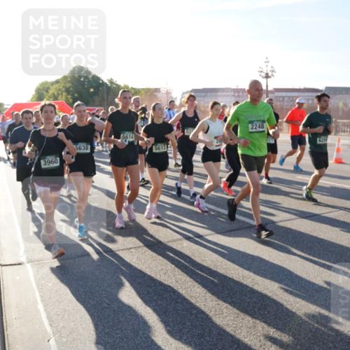 07.09.2025 - BARMER Alsterlauf Yannick Fuchs http://msf.ph/oto/8732676 07.09.2025 09:04:39 Laufen 5638, 3960, 5614, 5613, 53, 202, 2248, 6259 meine-sportfotos.de