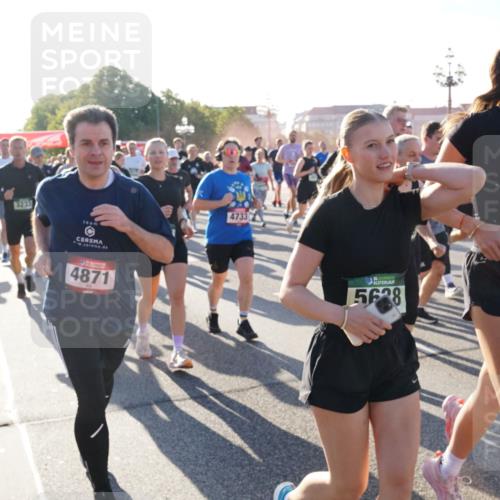 07.09.2025 - BARMER Alsterlauf Yannick Fuchs http://msf.ph/oto/8732686 07.09.2025 09:04:40 Laufen 3233, 4733, 4871, 5628, 136, 5614, 561 meine-sportfotos.de