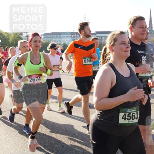07.09.2025 - BARMER Alsterlauf Yannick Fuchs http://msf.ph/oto/8732727 07.09.2025 09:05:03 Laufen 5410, 5522, 2674, 8206, 6258, 18, 45, 36, 4563 meine-sportfotos.de