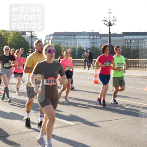 07.09.2025 - BARMER Alsterlauf Yannick Fuchs http://msf.ph/oto/8732740 07.09.2025 09:05:06 Laufen 5762, 2292, 8164, 3878 meine-sportfotos.de