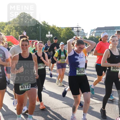 07.09.2025 - BARMER Alsterlauf Yannick Fuchs http://msf.ph/oto/8732784 07.09.2025 09:05:12 Laufen 8398, 990, 4571, 4572, 6268, 078, 3043, 3044, 3595, 391 meine-sportfotos.de