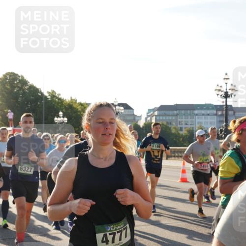 07.09.2025 - BARMER Alsterlauf Yannick Fuchs http://msf.ph/oto/8732786 07.09.2025 09:05:15 Laufen 8398, 6327, 16136, 4777, 6199, 2459 meine-sportfotos.de