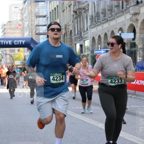 07.09.2025 - BARMER Alsterlauf Strokosch-Dieckow http://msf.ph/oto/8732787 07.09.2025 10:21:50 Ziel 2051, 2182, 2727, 3223, 3248, 3571, 3699, 4350, 4448, 4475, 4563, 4907, 5735, 8004 meine-sportfotos.de