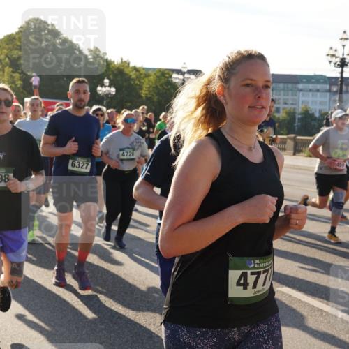 07.09.2025 - BARMER Alsterlauf Yannick Fuchs http://msf.ph/oto/8732791 07.09.2025 09:05:15 Laufen 8398, 4720, 6327, 36, 477, 459, 5013, 6278 meine-sportfotos.de