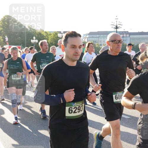 07.09.2025 - BARMER Alsterlauf Yannick Fuchs http://msf.ph/oto/8732830 07.09.2025 09:05:20 Laufen 6194, 4713, 502, 03, 5097, 50, 136, 6293, 600, 36, 6018 meine-sportfotos.de