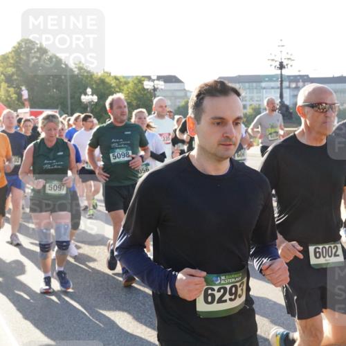 07.09.2025 - BARMER Alsterlauf Yannick Fuchs http://msf.ph/oto/8732831 07.09.2025 09:05:20 Laufen 6194, 4713, 02, 5097, 5098, 056, 335, 606, 5031, 1636, 6293, 6002, 373 meine-sportfotos.de