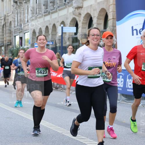 07.09.2025 - BARMER Alsterlauf Strokosch-Dieckow http://msf.ph/oto/8732905 07.09.2025 10:21:39 Ziel 2182, 3091, 3185, 3699, 4437, 4448, 4475, 4563, 5030, 5235, 8004 meine-sportfotos.de