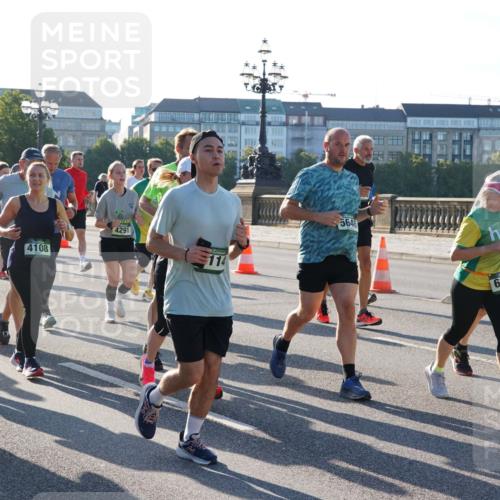 07.09.2025 - BARMER Alsterlauf Yannick Fuchs http://msf.ph/oto/8732982 07.09.2025 09:05:59 Laufen 4115, 4108, 4291, 114, 5646, 626 meine-sportfotos.de