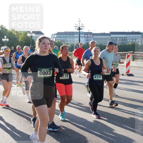 07.09.2025 - BARMER Alsterlauf Yannick Fuchs http://msf.ph/oto/8732998 07.09.2025 09:06:01 Laufen 4841, 5645, 4466, 5371, 6003, 115, 4108, 4291 meine-sportfotos.de