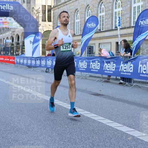 07.09.2025 - BARMER Alsterlauf Strokosch-Dieckow http://msf.ph/oto/8733001 07.09.2025 11:46:55 Ziel  meine-sportfotos.de