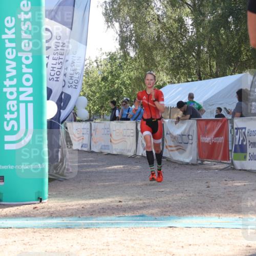07.09.2025 - 19. Norderstedt Triathlon Luisa Fischer http://msf.ph/oto/8733040 07.09.2025 16:10:26 Ziel 1404 meine-sportfotos.de
