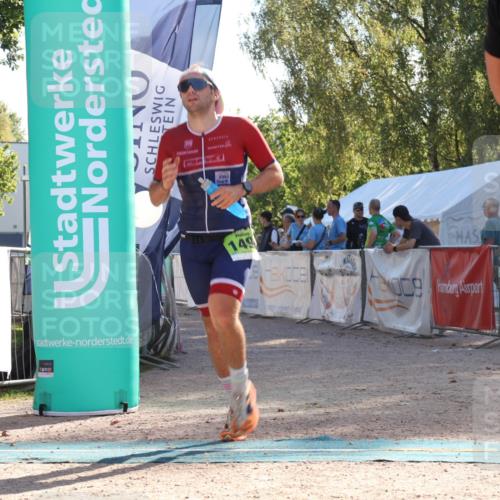 07.09.2025 - 19. Norderstedt Triathlon Luisa Fischer http://msf.ph/oto/8733058 07.09.2025 16:10:44 Ziel 1496 meine-sportfotos.de