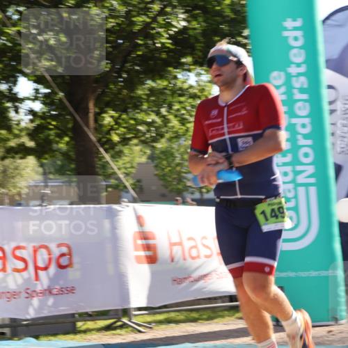 07.09.2025 - 19. Norderstedt Triathlon Luisa Fischer http://msf.ph/oto/8733062 07.09.2025 16:10:45 Ziel 1496 meine-sportfotos.de