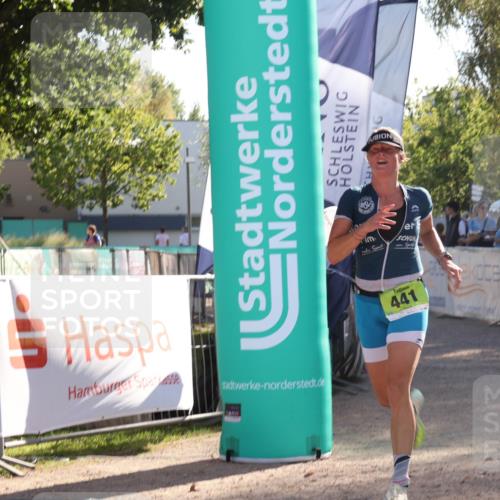 07.09.2025 - 19. Norderstedt Triathlon Luisa Fischer http://msf.ph/oto/8733074 07.09.2025 16:10:55 Ziel 441 meine-sportfotos.de