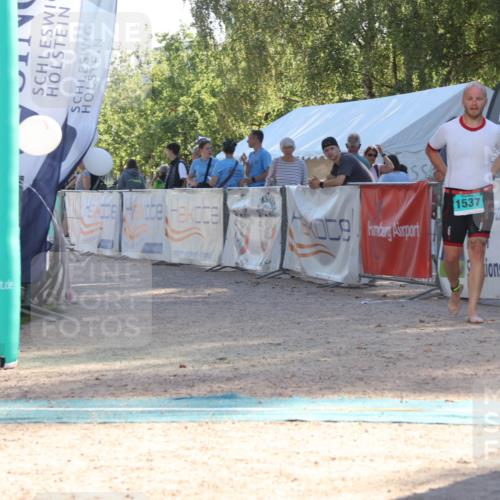 07.09.2025 - 19. Norderstedt Triathlon Luisa Fischer http://msf.ph/oto/8733091 07.09.2025 16:11:31 Ziel 1537 meine-sportfotos.de