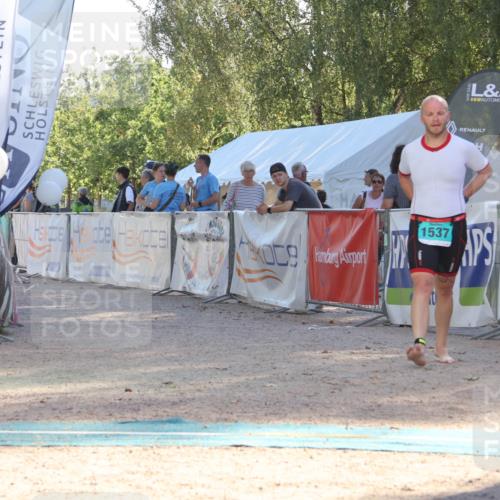 07.09.2025 - 19. Norderstedt Triathlon Luisa Fischer http://msf.ph/oto/8733093 07.09.2025 16:11:32 Ziel 1537 meine-sportfotos.de