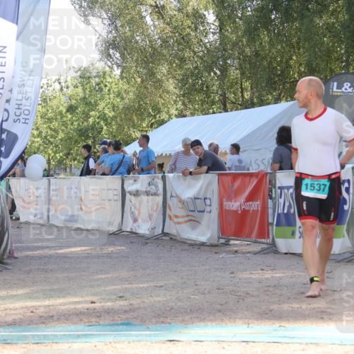 07.09.2025 - 19. Norderstedt Triathlon Luisa Fischer http://msf.ph/oto/8733097 07.09.2025 16:11:33 Ziel 1537 meine-sportfotos.de