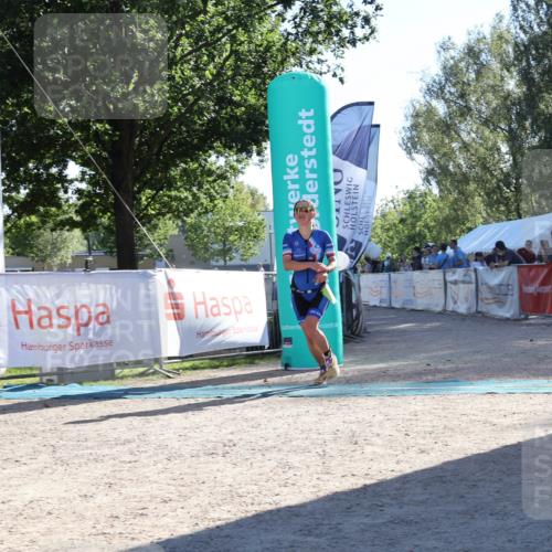 07.09.2025 - 19. Norderstedt Triathlon Luisa Fischer http://msf.ph/oto/8733115 07.09.2025 16:12:06 Ziel 478 meine-sportfotos.de