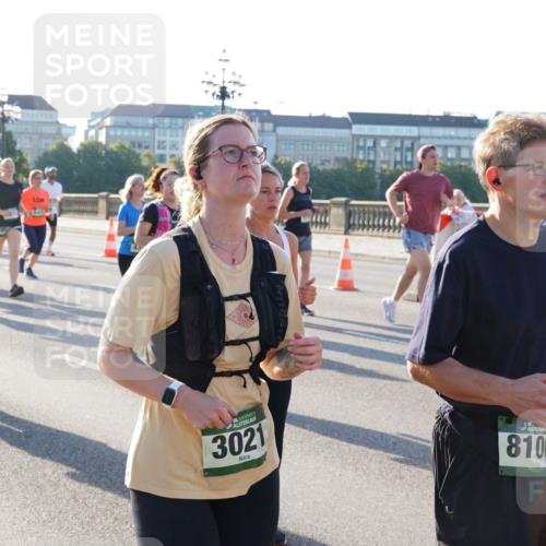 07.09.2025 - BARMER Alsterlauf Yannick Fuchs http://msf.ph/oto/8733118 07.09.2025 09:06:28 Laufen 292, 36, 3021, 8106, 36, 2805 meine-sportfotos.de