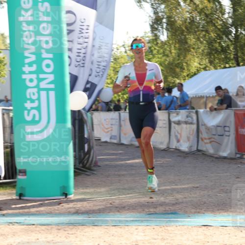 07.09.2025 - 19. Norderstedt Triathlon Luisa Fischer http://msf.ph/oto/8733126 07.09.2025 16:12:16 Ziel 475 meine-sportfotos.de