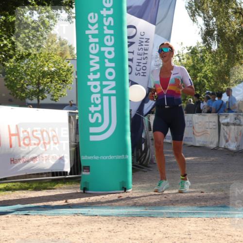07.09.2025 - 19. Norderstedt Triathlon Luisa Fischer http://msf.ph/oto/8733130 07.09.2025 16:12:17 Ziel 475 meine-sportfotos.de