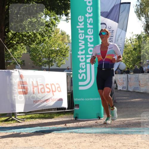 07.09.2025 - 19. Norderstedt Triathlon Luisa Fischer http://msf.ph/oto/8733132 07.09.2025 16:12:17 Ziel 475 meine-sportfotos.de