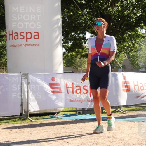 07.09.2025 - 19. Norderstedt Triathlon Luisa Fischer http://msf.ph/oto/8733138 07.09.2025 16:12:19 Ziel 475 meine-sportfotos.de