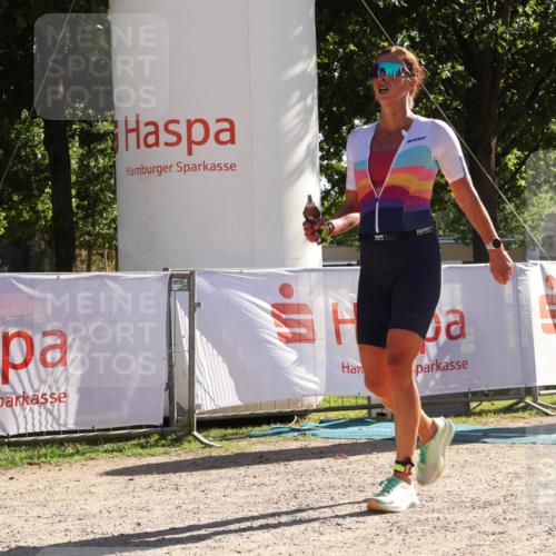 07.09.2025 - 19. Norderstedt Triathlon Luisa Fischer http://msf.ph/oto/8733140 07.09.2025 16:12:19 Ziel 475 meine-sportfotos.de