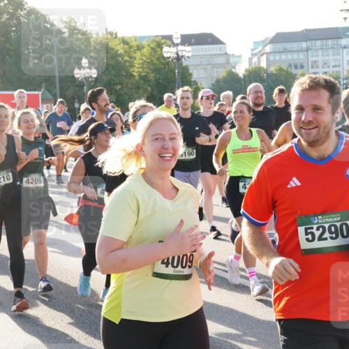 07.09.2025 - BARMER Alsterlauf Yannick Fuchs http://msf.ph/oto/8733204 07.09.2025 09:06:37 Laufen 505, 3485, 210, 4209, 3721, 190, 4009, 4, 36, 5290, 5919 meine-sportfotos.de