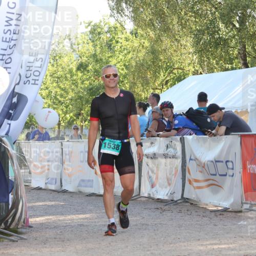 07.09.2025 - 19. Norderstedt Triathlon Luisa Fischer http://msf.ph/oto/8733207 07.09.2025 16:16:47 Ziel  meine-sportfotos.de