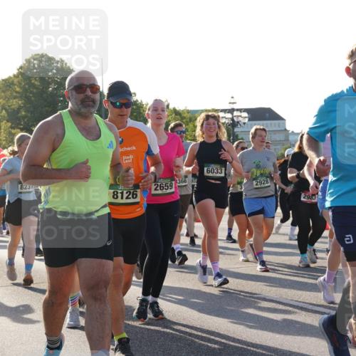 07.09.2025 - BARMER Alsterlauf Yannick Fuchs http://msf.ph/oto/8733219 07.09.2025 09:06:42 Laufen 3435, 8231, 3508, 8126, 2659, 1366, 93, 6033, 2928, 2983, 36, 2337, 023 meine-sportfotos.de
