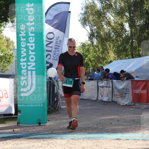 07.09.2025 - 19. Norderstedt Triathlon Luisa Fischer http://msf.ph/oto/8733222 07.09.2025 16:16:52 Ziel 1538 meine-sportfotos.de