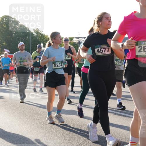 07.09.2025 - BARMER Alsterlauf Yannick Fuchs http://msf.ph/oto/8733243 07.09.2025 09:06:44 Laufen 3435, 1331, 632, 8021, 8237, 5315, 2709, 4577, 3366, 36, 2660, 508 meine-sportfotos.de