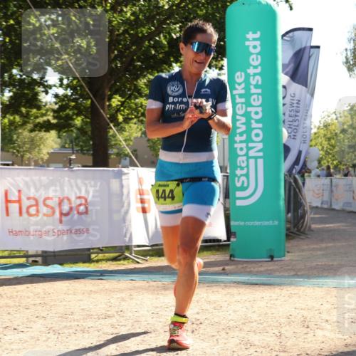 07.09.2025 - 19. Norderstedt Triathlon Luisa Fischer http://msf.ph/oto/8733286 07.09.2025 16:17:13 Ziel 444, 514, 967 meine-sportfotos.de