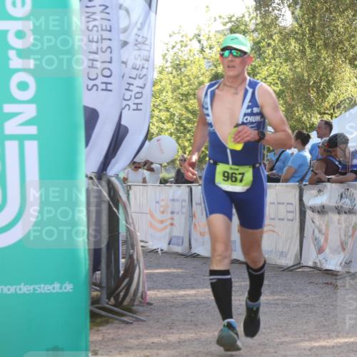 07.09.2025 - 19. Norderstedt Triathlon Luisa Fischer http://msf.ph/oto/8733296 07.09.2025 16:17:16 Ziel 444, 967 meine-sportfotos.de