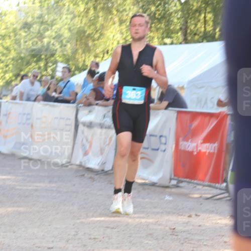 07.09.2025 - 19. Norderstedt Triathlon Luisa Fischer http://msf.ph/oto/8733312 07.09.2025 16:17:35 Ziel 363 meine-sportfotos.de
