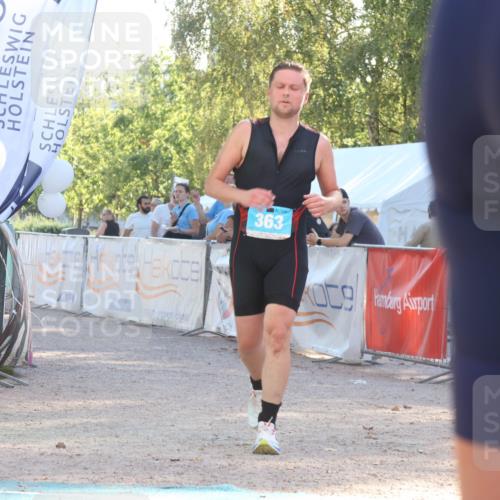07.09.2025 - 19. Norderstedt Triathlon Luisa Fischer http://msf.ph/oto/8733318 07.09.2025 16:17:36 Ziel 363 meine-sportfotos.de
