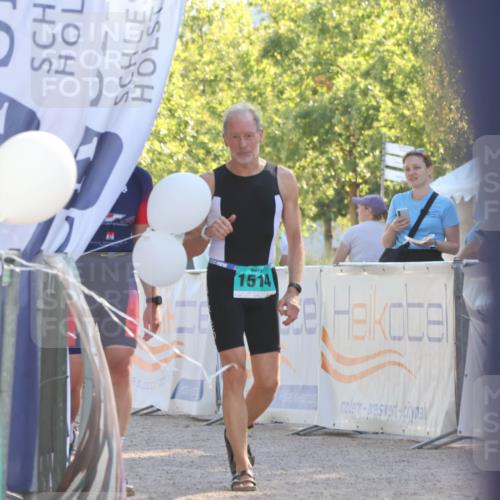 07.09.2025 - 19. Norderstedt Triathlon Luisa Fischer http://msf.ph/oto/8733329 07.09.2025 16:18:28 Ziel  meine-sportfotos.de