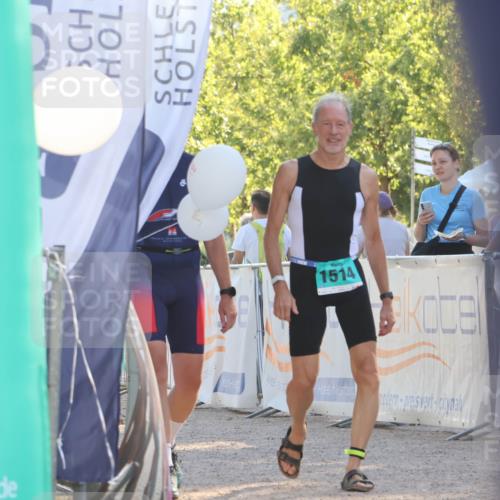 07.09.2025 - 19. Norderstedt Triathlon Luisa Fischer http://msf.ph/oto/8733330 07.09.2025 16:18:29 Ziel  meine-sportfotos.de