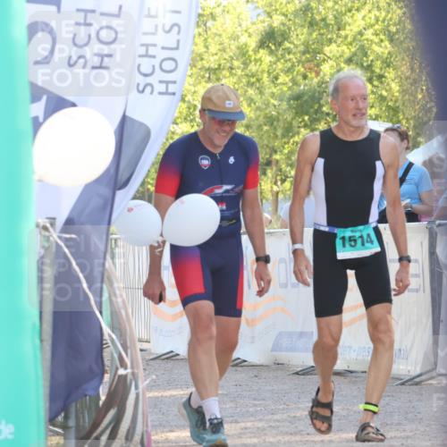 07.09.2025 - 19. Norderstedt Triathlon Luisa Fischer http://msf.ph/oto/8733333 07.09.2025 16:18:30 Ziel  meine-sportfotos.de