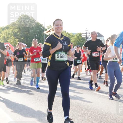 07.09.2025 - BARMER Alsterlauf Yannick Fuchs http://msf.ph/oto/8733367 07.09.2025 09:06:51 Laufen 109, 4459, 3383, 2847, 332049, 5138, 6053, 5680, 5547, 47, 3130, 555, 3508, 5 meine-sportfotos.de