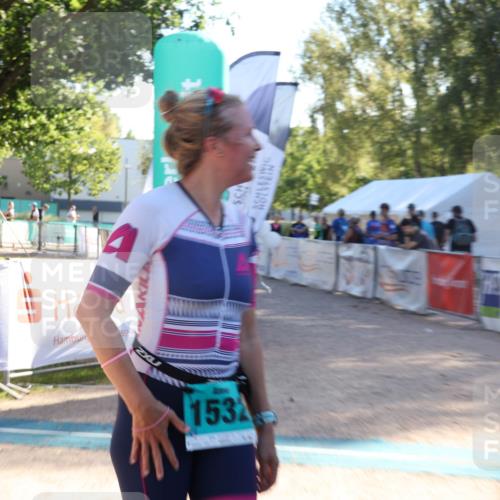 07.09.2025 - 19. Norderstedt Triathlon Luisa Fischer http://msf.ph/oto/8733412 07.09.2025 16:20:06 Ziel 1532 meine-sportfotos.de