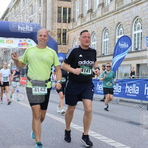 07.09.2025 - BARMER Alsterlauf Strokosch-Dieckow http://msf.ph/oto/8733432 07.09.2025 10:21:07 Ziel 2090, 2115, 3189, 3354, 3355, 3779, 3780, 3887, 3965, 3994, 4167, 4233, 4234, 5224, 5233, 5623, 5625, 5916 meine-sportfotos.de