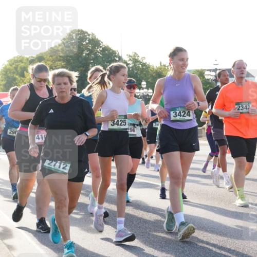 07.09.2025 - BARMER Alsterlauf Yannick Fuchs http://msf.ph/oto/8733440 07.09.2025 09:06:57 Laufen 2730, 2264, 290, 41, 2712, 3425, 296, 390, 3424, 2342, 4935, 5731 meine-sportfotos.de