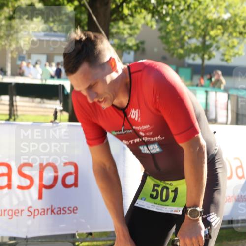07.09.2025 - 19. Norderstedt Triathlon Luisa Fischer http://msf.ph/oto/8733456 07.09.2025 16:21:19 Ziel 501 meine-sportfotos.de