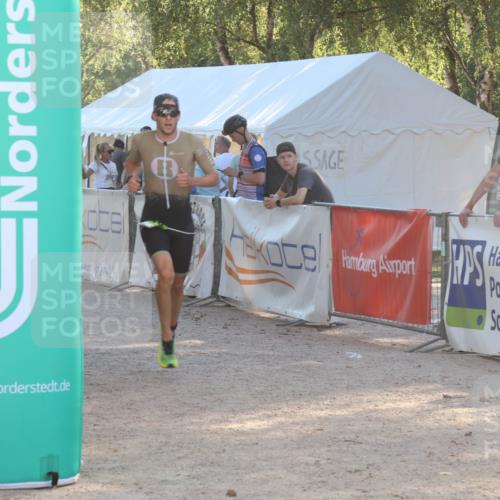 07.09.2025 - 19. Norderstedt Triathlon Luisa Fischer http://msf.ph/oto/8733459 07.09.2025 16:21:30 Ziel 510 meine-sportfotos.de