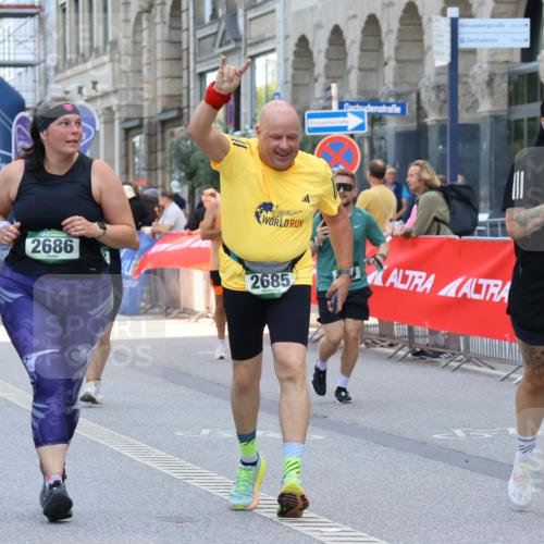 07.09.2025 - BARMER Alsterlauf Strokosch-Dieckow http://msf.ph/oto/8733462 07.09.2025 10:21:00 Ziel 2090, 2241, 3189, 3354, 3355, 3965, 3994, 4167, 4316, 5224, 5233, 5623, 5625, 5916 meine-sportfotos.de