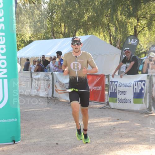 07.09.2025 - 19. Norderstedt Triathlon Luisa Fischer http://msf.ph/oto/8733466 07.09.2025 16:21:31 Ziel 510 meine-sportfotos.de