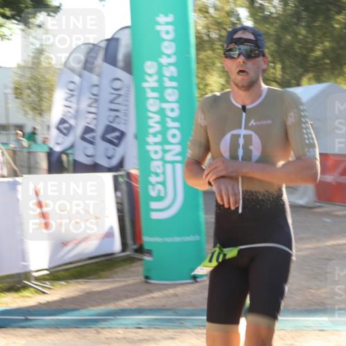 07.09.2025 - 19. Norderstedt Triathlon Luisa Fischer http://msf.ph/oto/8733472 07.09.2025 16:21:33 Ziel 442, 510 meine-sportfotos.de
